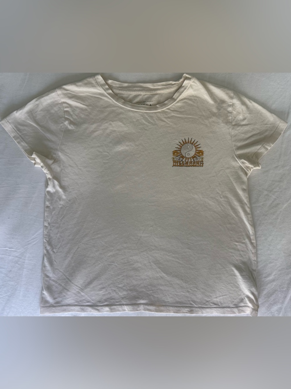 Billabong Dream River Yin Yang Graphic Tee Women’s L Cream Surf Boho Y2K